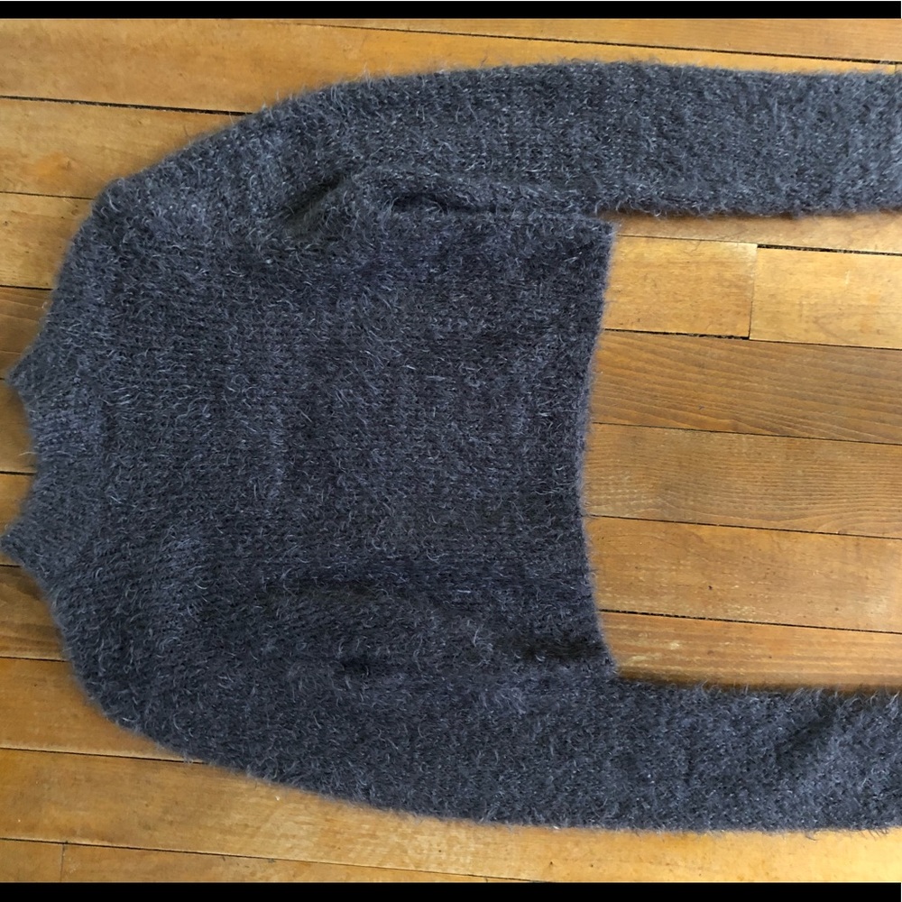 Cropped fuzzy sweater